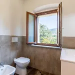 6 Bedroom Cozy In Passignano Sul T