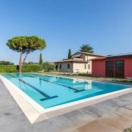 6 Bedroom Cozy In Passignano Sul T Nyaraló Passignano sul Trasimeno