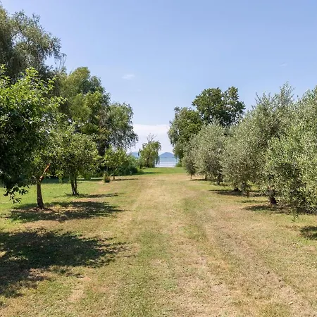 Holiday home Beautiful In Passignano Sul T *