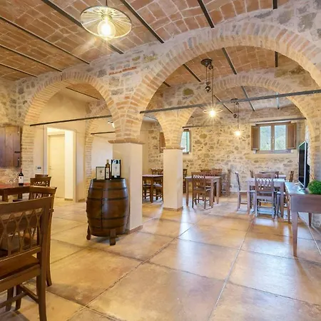 Beautiful In Passignano Sul T Vakantiehuis *