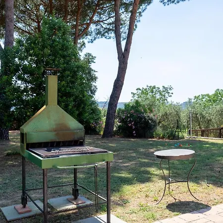 Nyaraló 6 Bedroom Beautiful In Passignano Sul T *