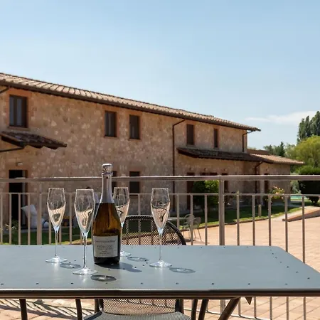 Casa vacanze 6 Bedroom Cozy In Passignano Sul T Passignano sul Trasimeno
