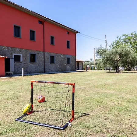 Beautiful In Passignano Sul T 펜션 *