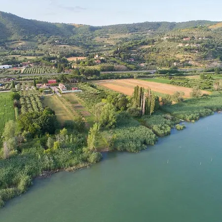 6 Bedroom Cozy In Passignano Sul T *